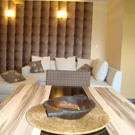 Διαμέρισμα In With Balcony, Air Condition, Wifi, Washing Machine