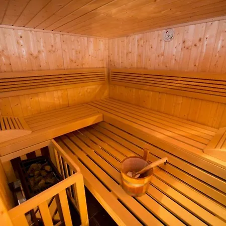 In With Balcony, Air Condition, Wifi, Washing Machine * Bibinje