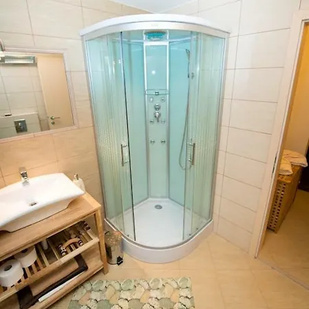 In With Balcony, Air Condition, Wifi, Washing Machine Διαμέρισμα *