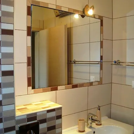 In With Balcony, Air Condition, Wifi, Washing Machine Διαμέρισμα