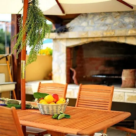 In With Balcony, Air Condition, Wifi, Washing Machine * Bibinje