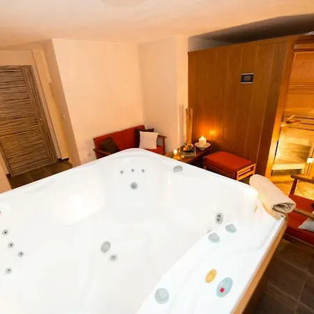 Διαμέρισμα In With Balcony, Air Condition, Wifi, Washing Machine