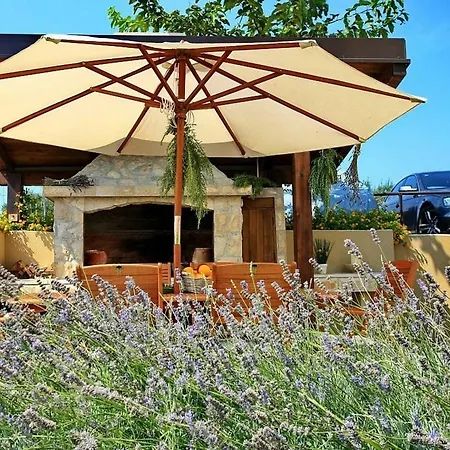 In With Balcony, Air Condition, Wifi, Washing Machine Διαμέρισμα